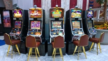 fairtoto deposit screen showing DANA, OVO, GoPay, and QRIS options